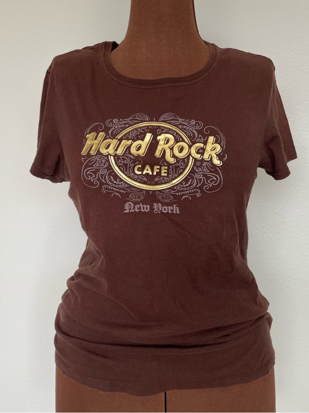 Hard Rock Cafe Brown Tee with Yellow Logo - Women's Short Sleeve
